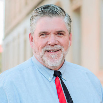 Lee Sonnenberg Headshot