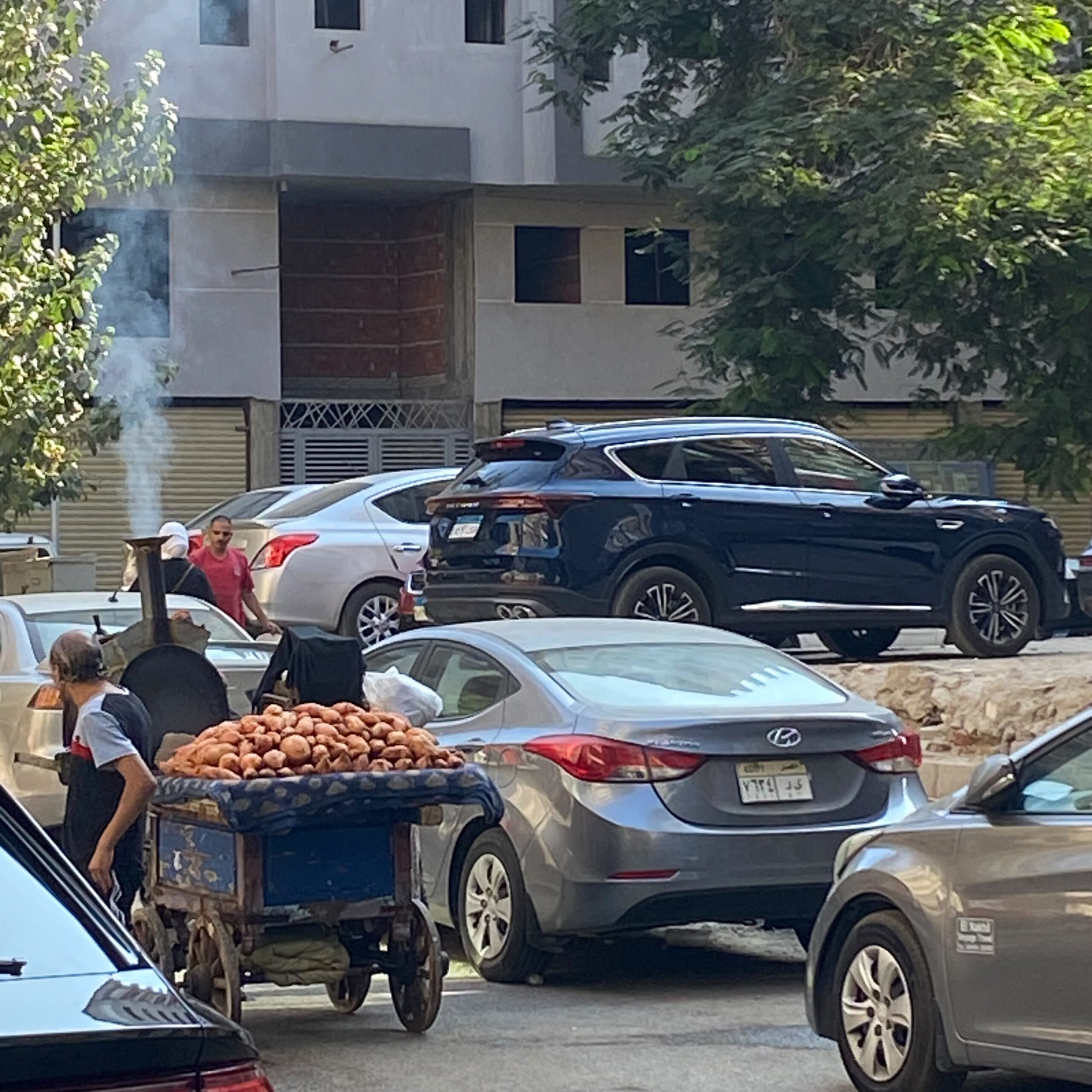 Street vendor in Baseera